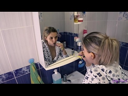 ❤️ פריצה עם צעירים בפיג'מה מסתיימים אוראלי בהצטיינות בתחת - לי שחור ❤️❌ פאקינג ב-iw.makesexnotwar.ru ☑